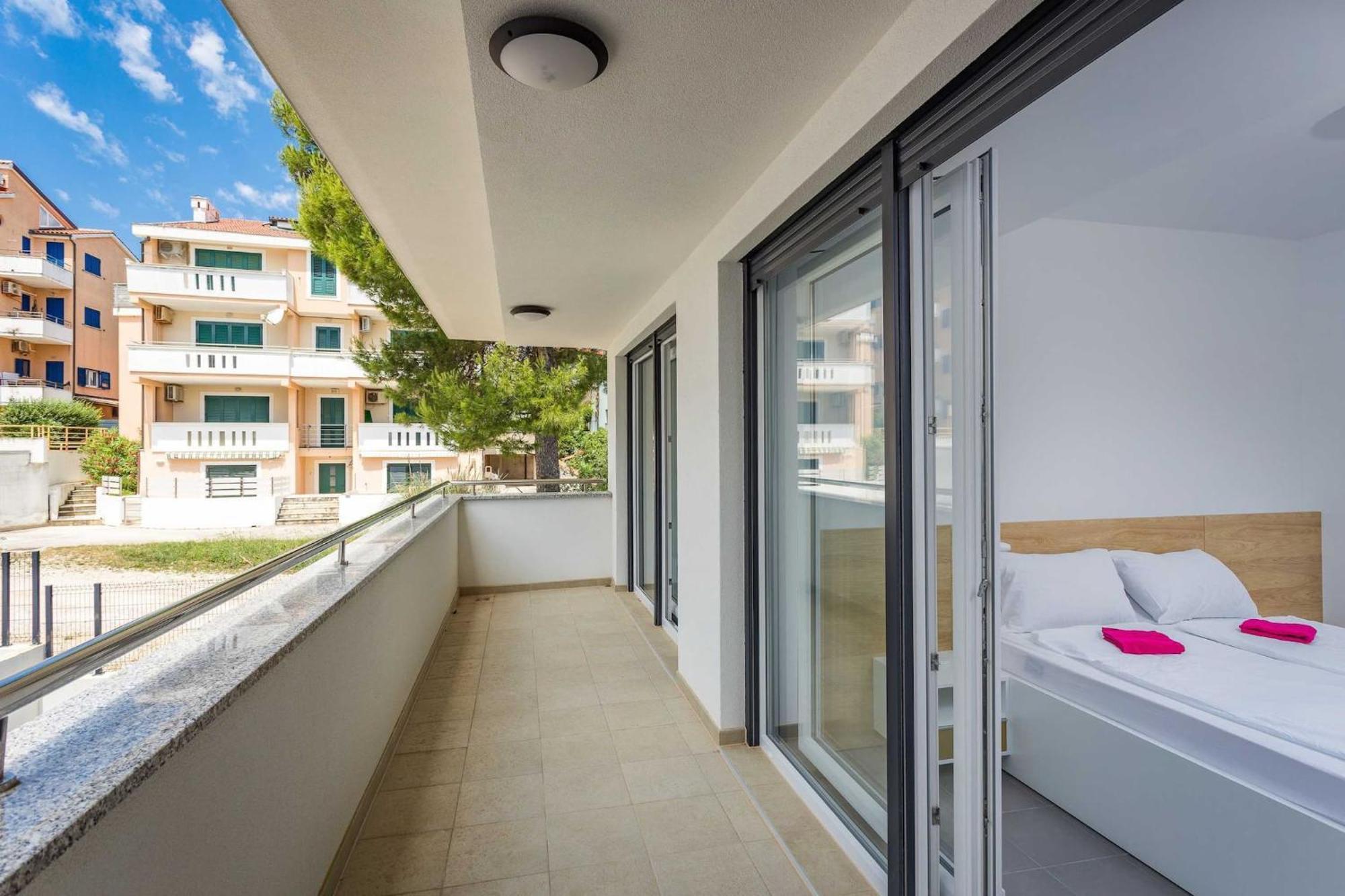 Apartments At Villa Frida Premantura Luaran gambar